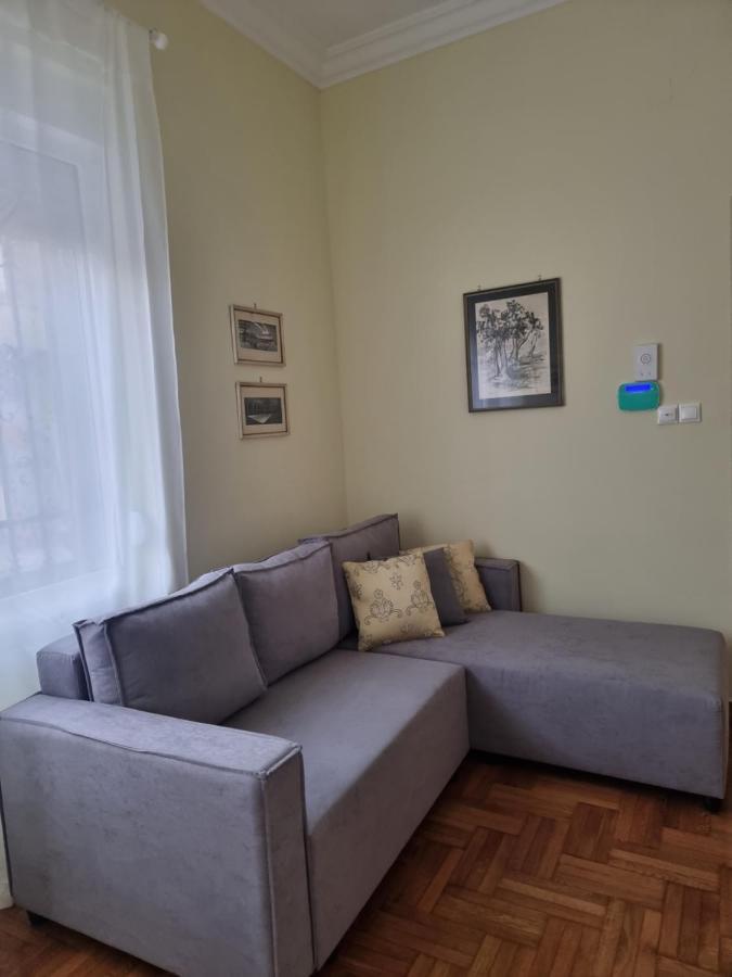 Bmv Apartments Athena Bagian luar foto