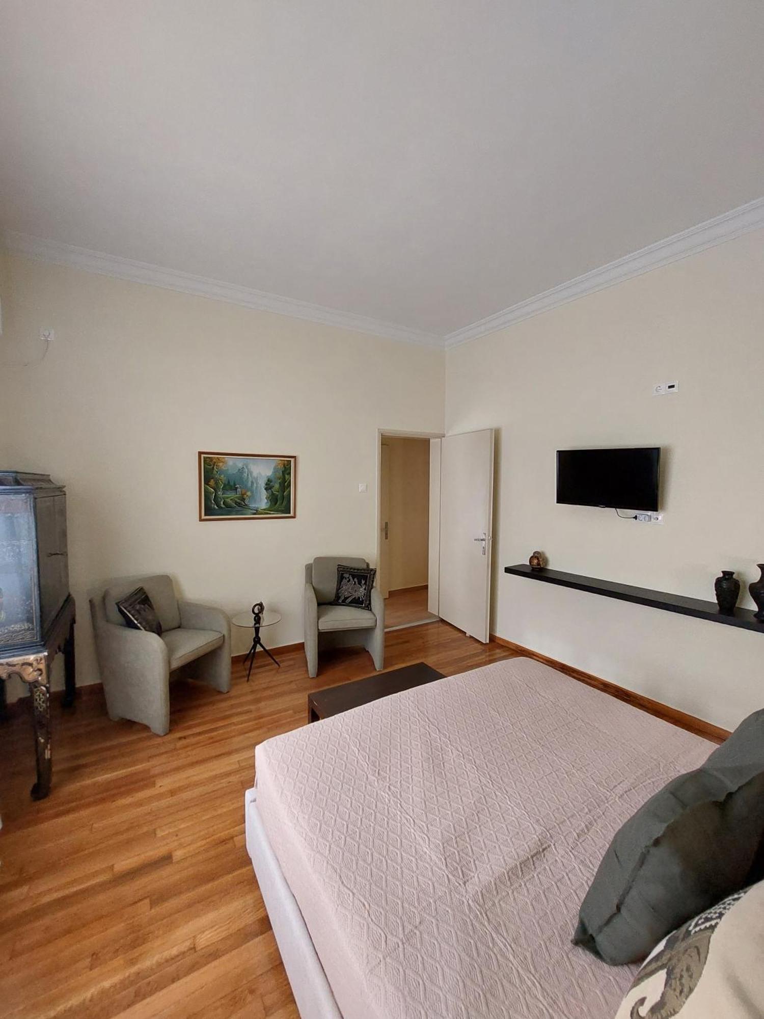 Bmv Apartments Athena Bagian luar foto